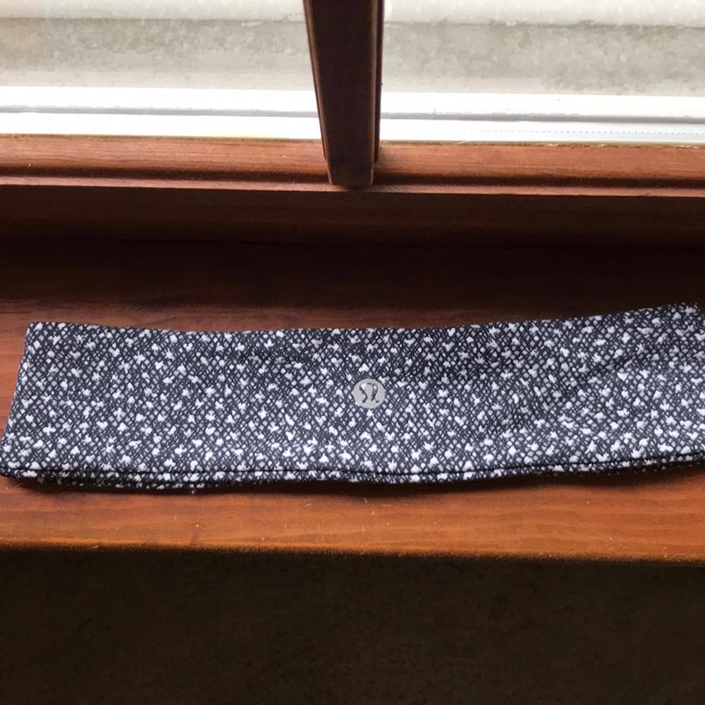 Lululemon headband